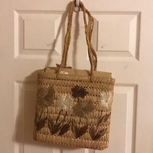 Straw bag